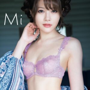 [Photobook] Minami Aizawa Photobook Mi (Idol Collection)