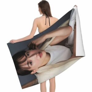 Handuk Microfiber Haruka Ayase 80x130cm – Lembut, Menyerap & Gampang Kering