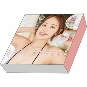 Yanase Saki Trading Card Box Vol.3 – Koleksi Eksklusif Idola Jepang dengan Kartu Langka