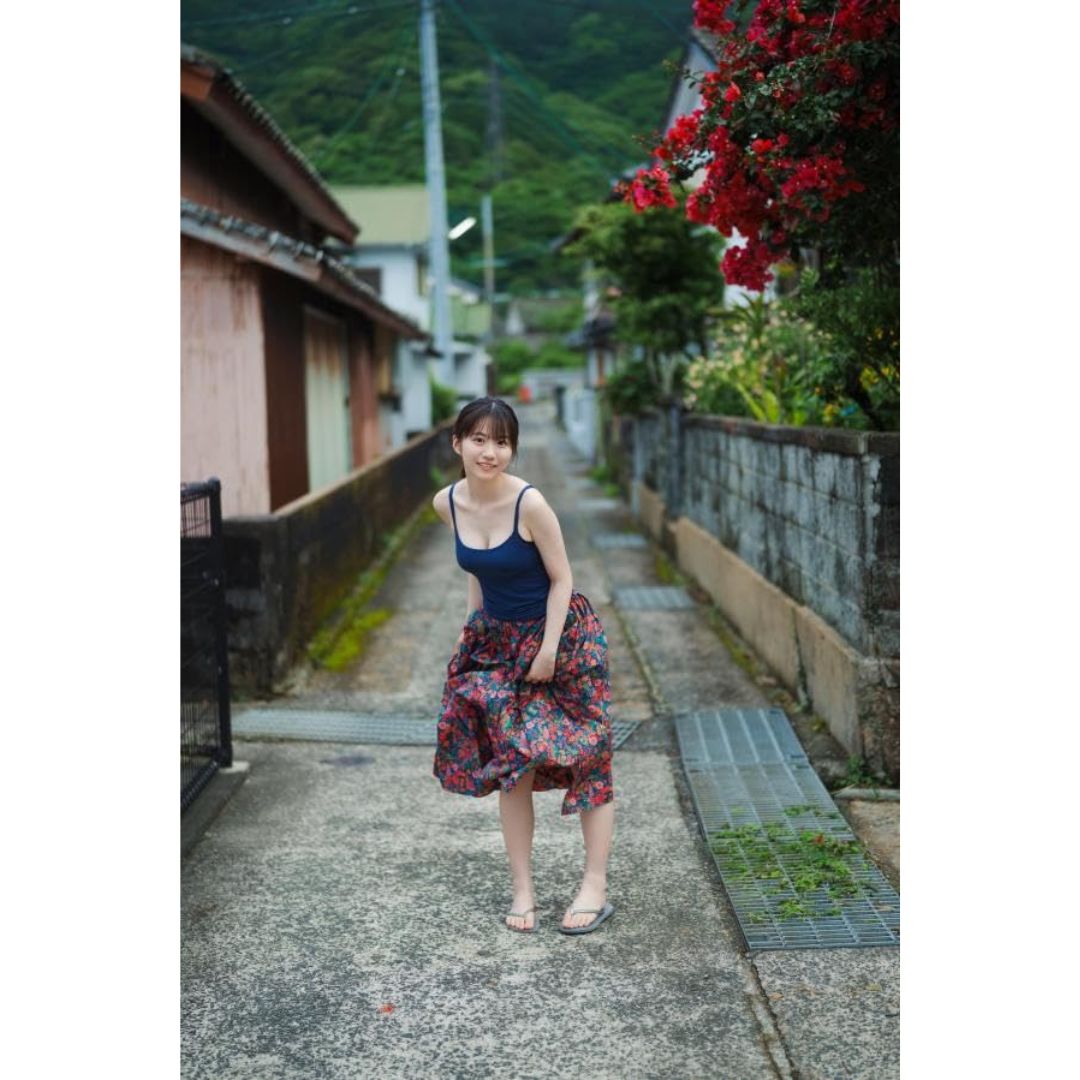 Yukine Nagaoka 1st Photobook 128 Halaman Kodansha Edisi Jepang Lengkap 2026